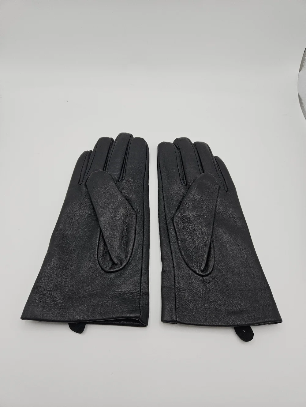 black leather touchscreen-compatible gloves women's M/L